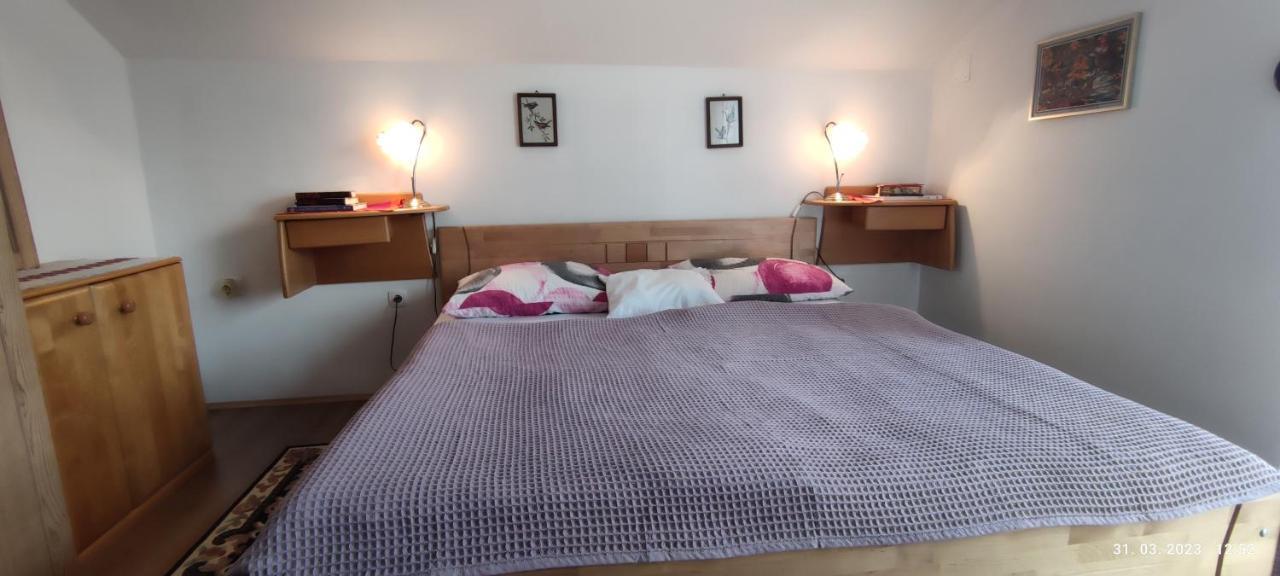 Apartament Liammarco Plaški Zewnętrze zdjęcie