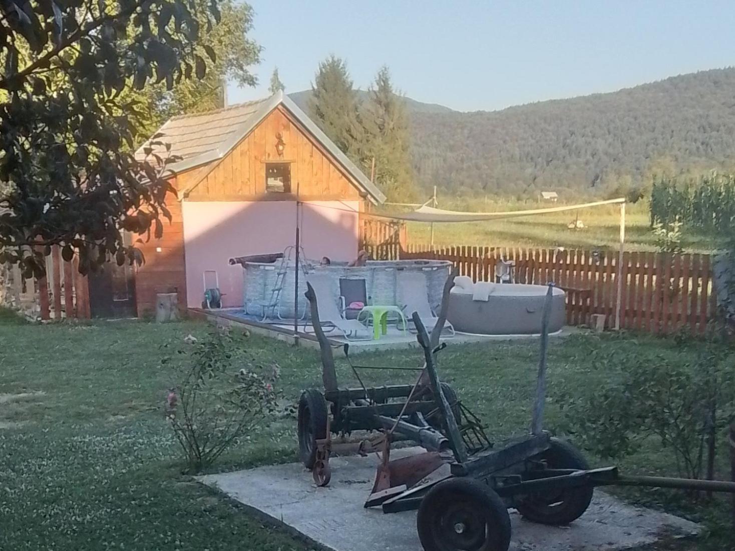 Apartament Liammarco Plaški Zewnętrze zdjęcie